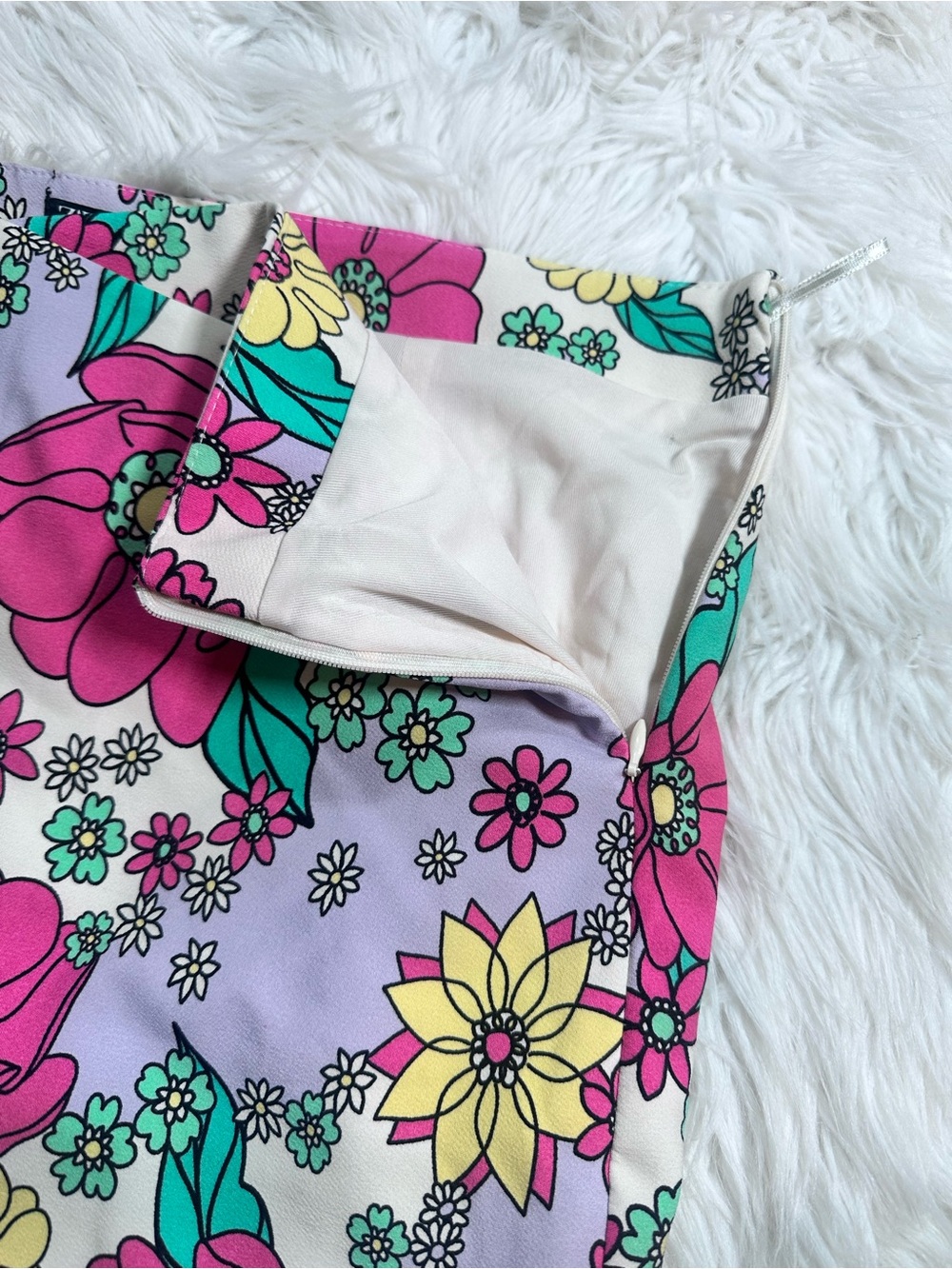 Zara • Pastel Colorful Only One Floral Tulip Hem Mini Skirt - Picture 11 of 11